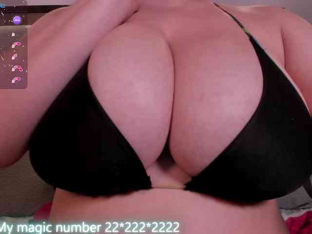 anyi-sweet-tits webcam