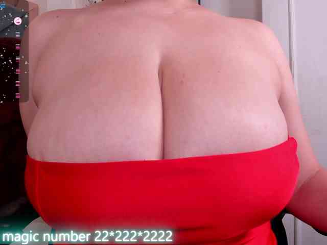 anyi-sweet-tits webcam