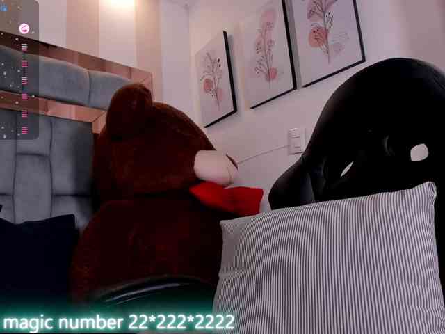 anyi-sweet-tits webcam