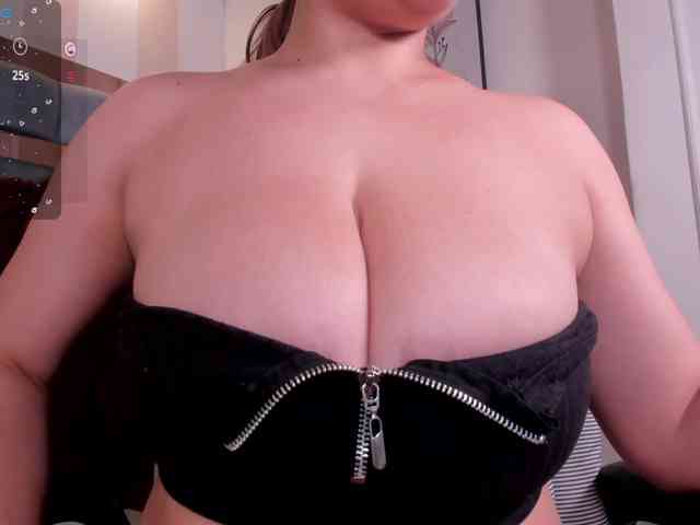 anyi-sweet-tits webcam