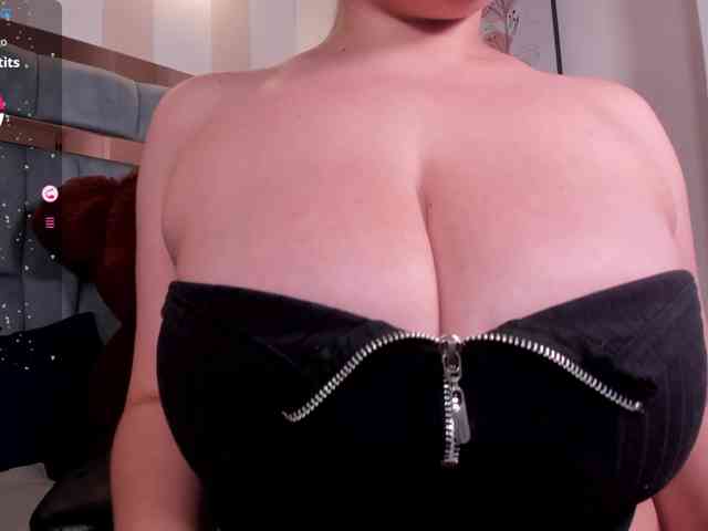 anyi-sweet-tits webcam