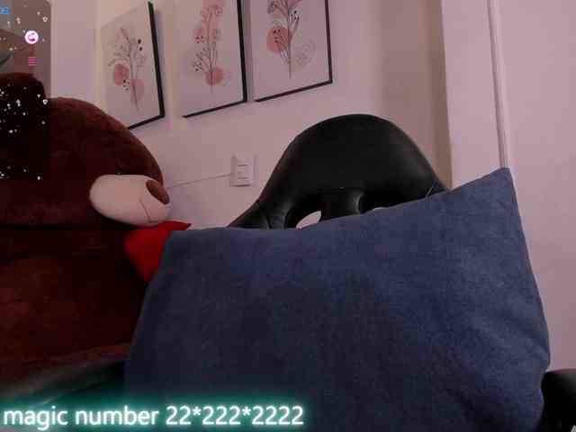 anyi-sweet-tits webcam