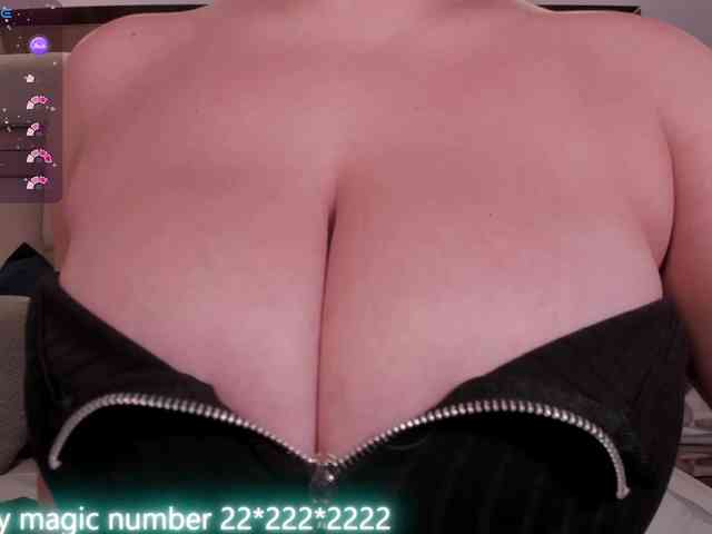 anyi-sweet-tits webcam