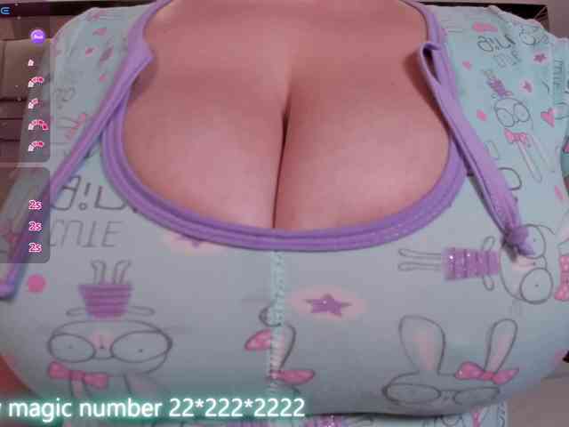 anyi-sweet-tits webcam