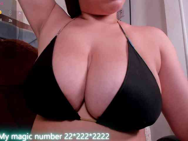 anyi-sweet-tits webcam