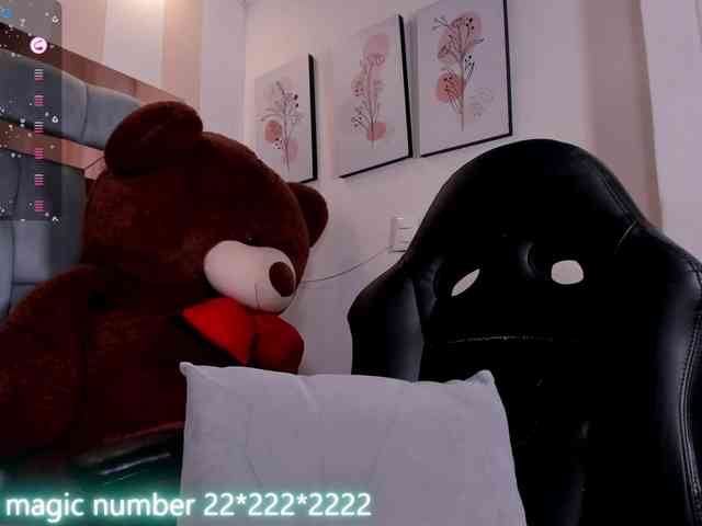 anyi-sweet-tits webcam