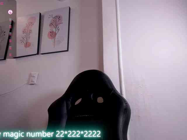 anyi-sweet-tits webcam