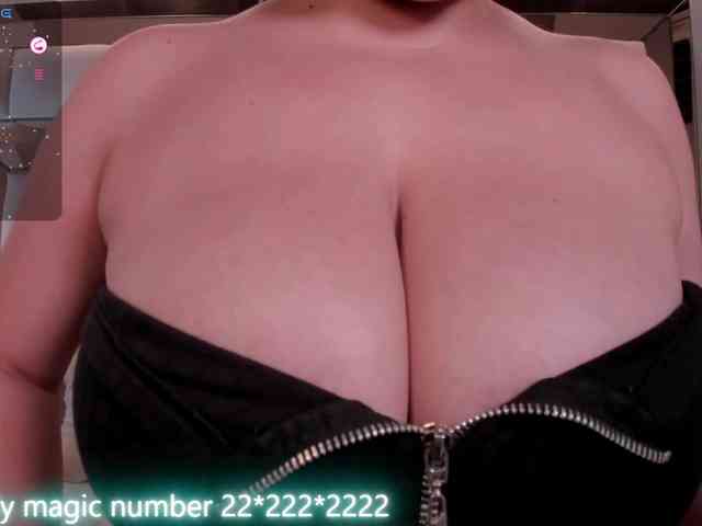 anyi-sweet-tits webcam