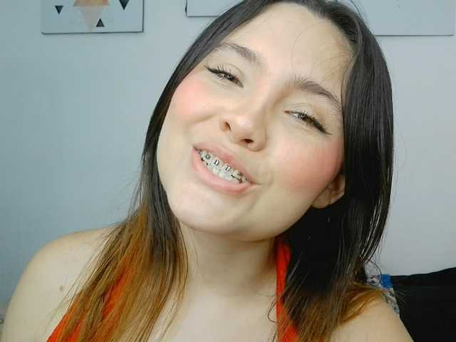gabyevans29 live cam on BongaCams