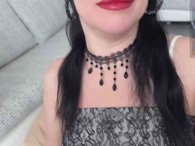 Travel-couple webcam