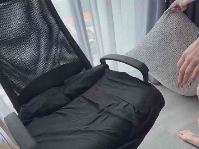 Travel-couple