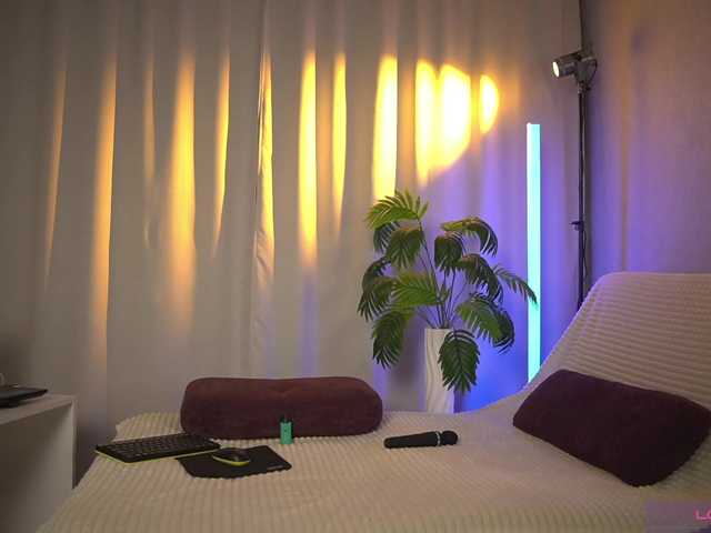 1Orgasm1 live cam on BongaCams