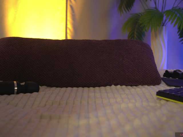 1Orgasm1 live cam on BongaCams