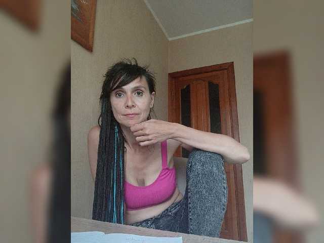Hellenalonenochka live webcam show