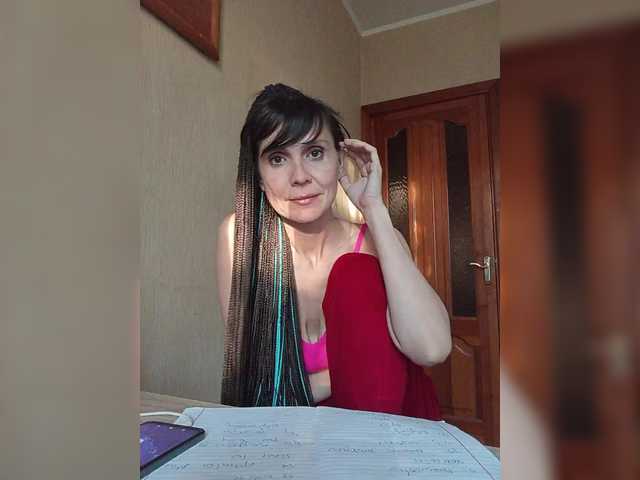 Hellenalonenochka webcam