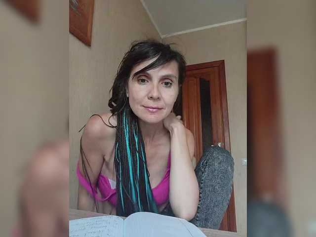 Hellenalonenochka live webcam show