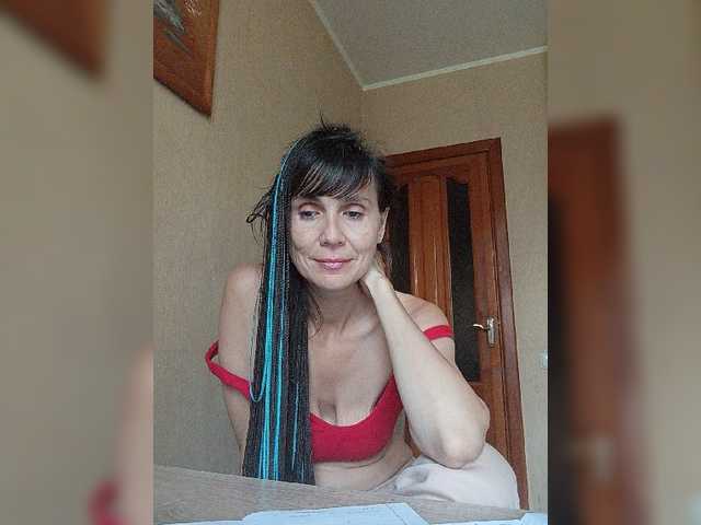 Hellenalonenochka live cam preview