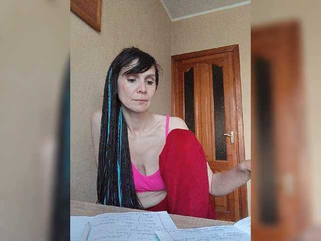 Hellenalonenochka webcam