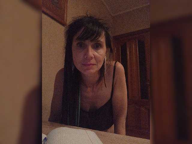 Hellenalonenochka live cam preview