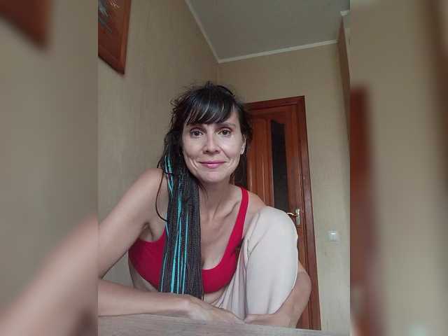 Hellenalonenochka live cam preview