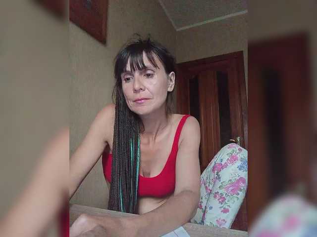 Hellenalonenochka live cam on BongaCams