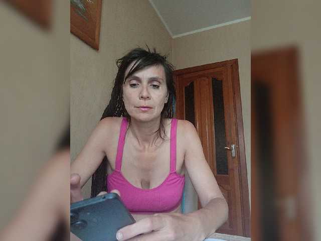 Hellenalonenochka live webcam show