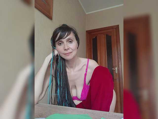  Hellenalonenochka chat room