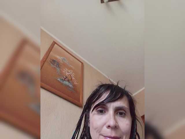 Hellenalonenochka live cam on BongaCams