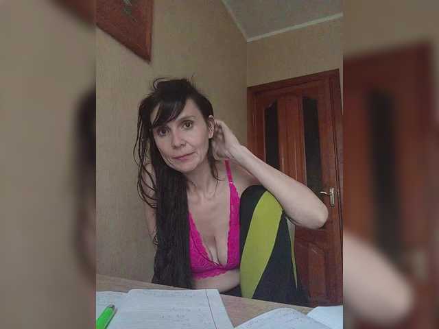 Hellenalonenochka webcam