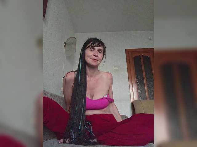 hellenalonenochka online