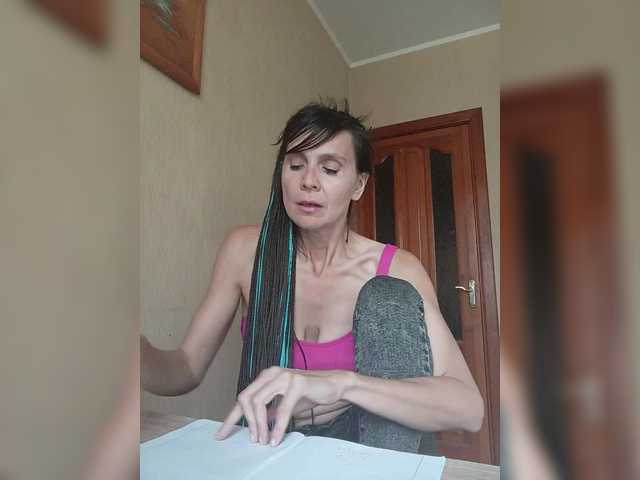 Hellenalonenochka live webcam show