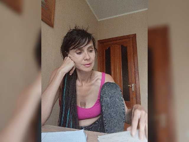 Hellenalonenochka live webcam show