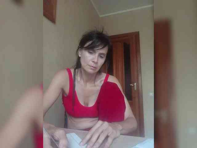 Hellenalonenochka webcam