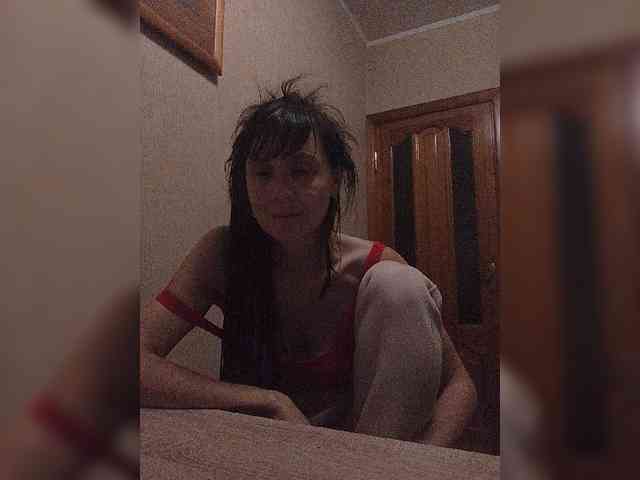 Hellenalonenochka webcam