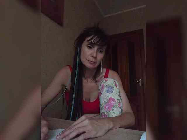Hellenalonenochka webcam