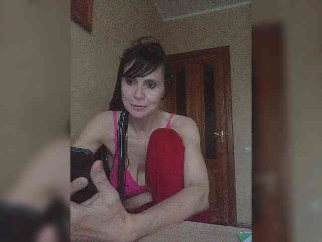Hellenalonenochka webcam
