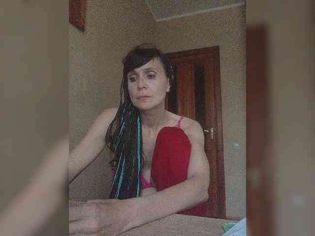 Hellenalonenochka webcam
