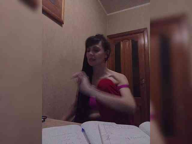 Hellenalonenochka webcam