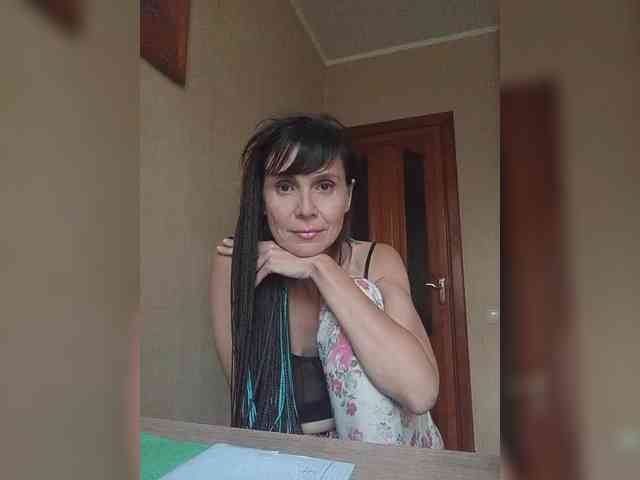 Hellenalonenochka webcam