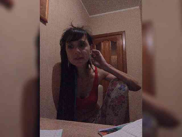 Hellenalonenochka webcam