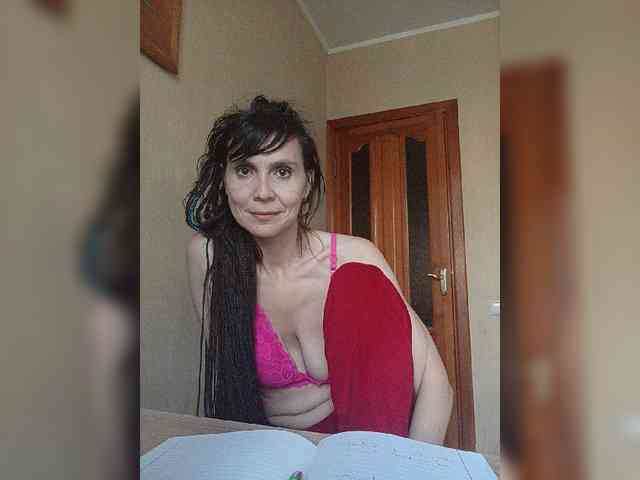 Hellenalonenochka webcam