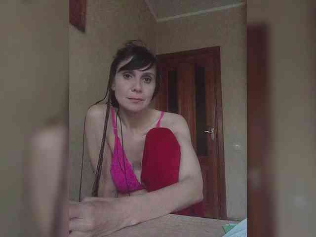 Hellenalonenochka webcam
