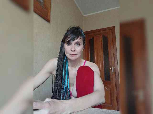 Hellenalonenochka webcam