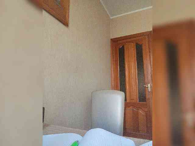 Hellenalonenochka webcam
