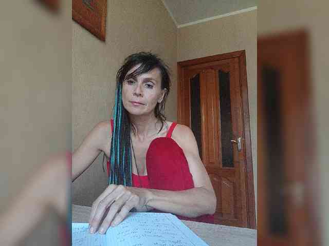 Hellenalonenochka webcam