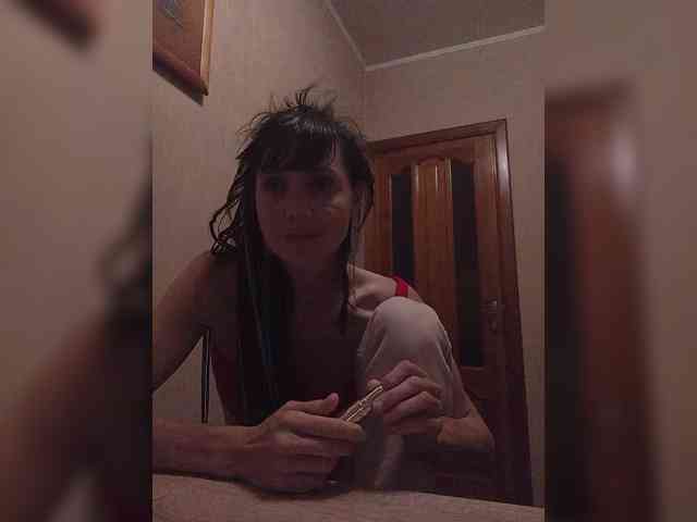 Hellenalonenochka webcam