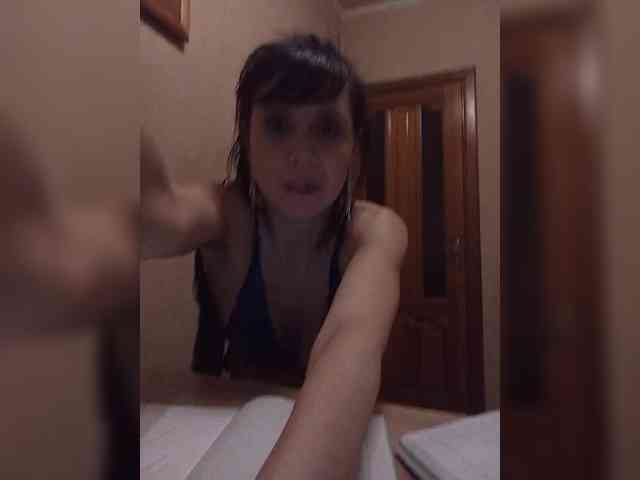 Hellenalonenochka webcam