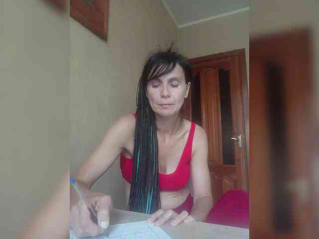 Hellenalonenochka webcam