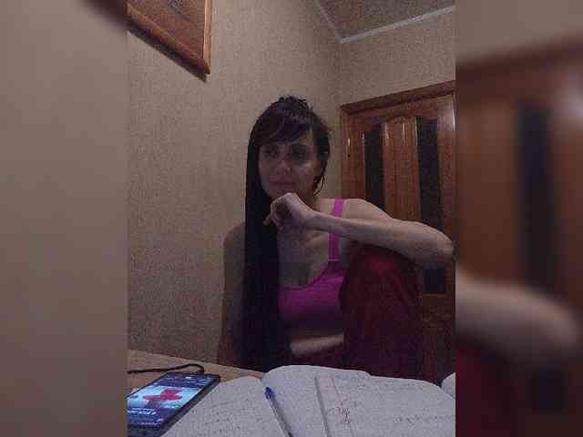 Hellenalonenochka webcam