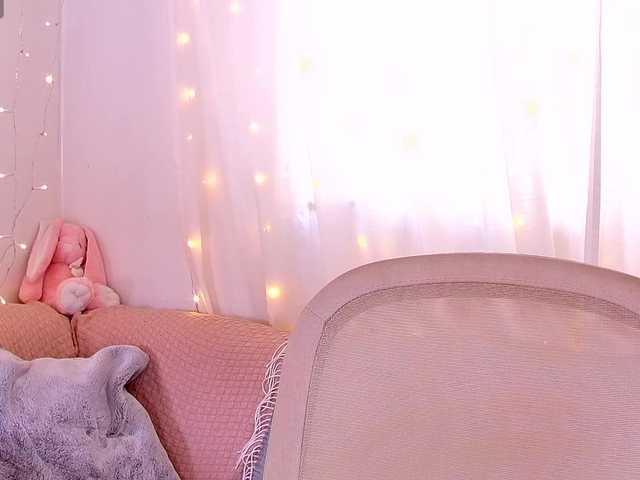 miss-milka live cam on BongaCams